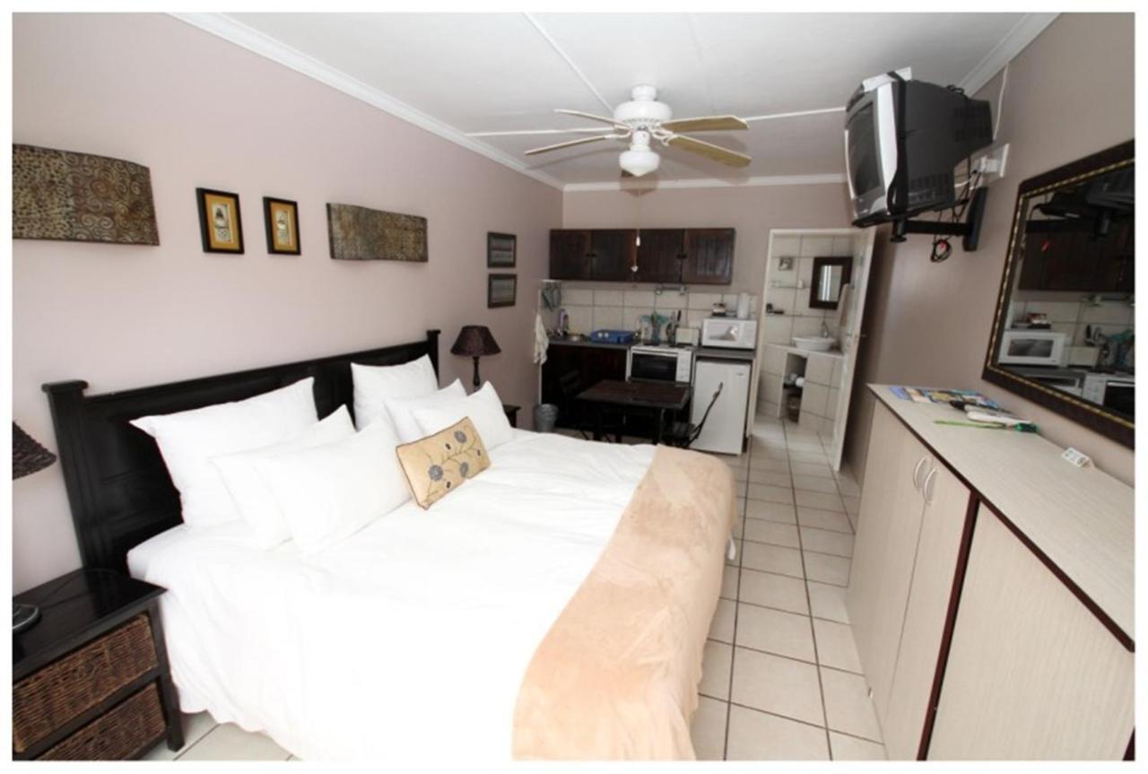 Nahoon Bed & Breakfast East London Δωμάτιο φωτογραφία